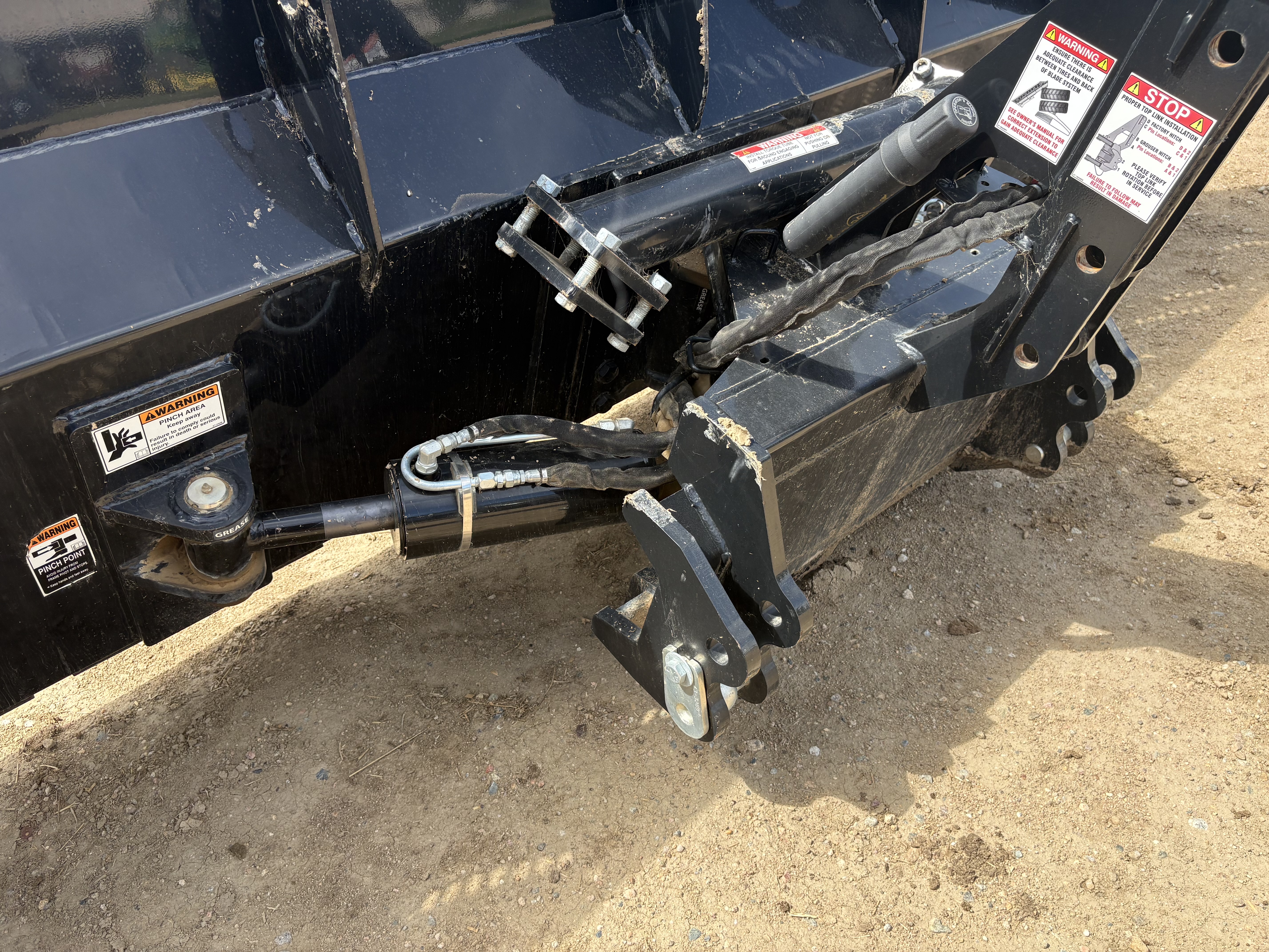 2021 Grouser AG 240 Blade