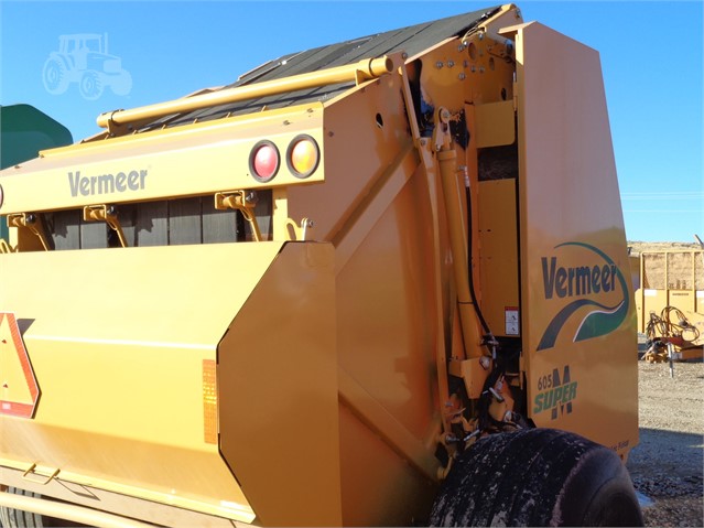 2011 Vermeer 605SM Baler/Round