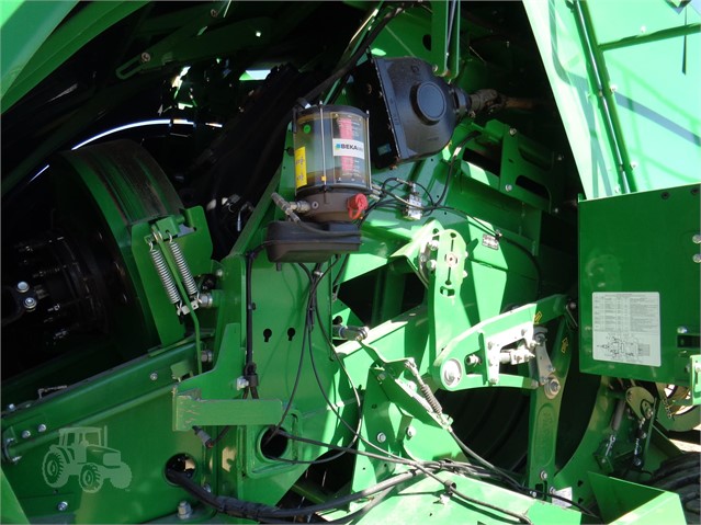 2018 John Deere L341 Baler/Square