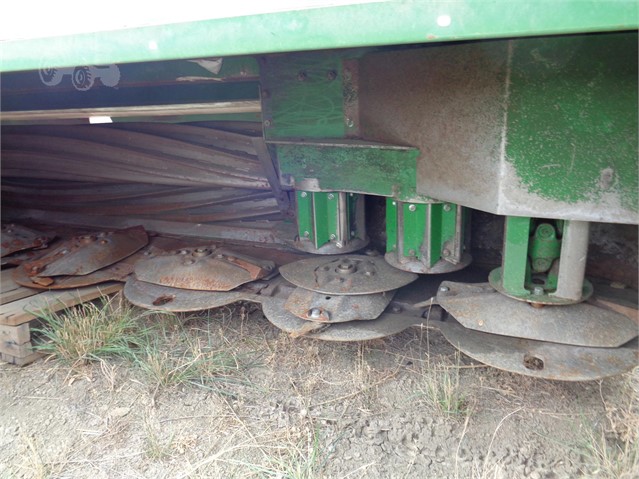 2011 John Deere 995 Header Forage