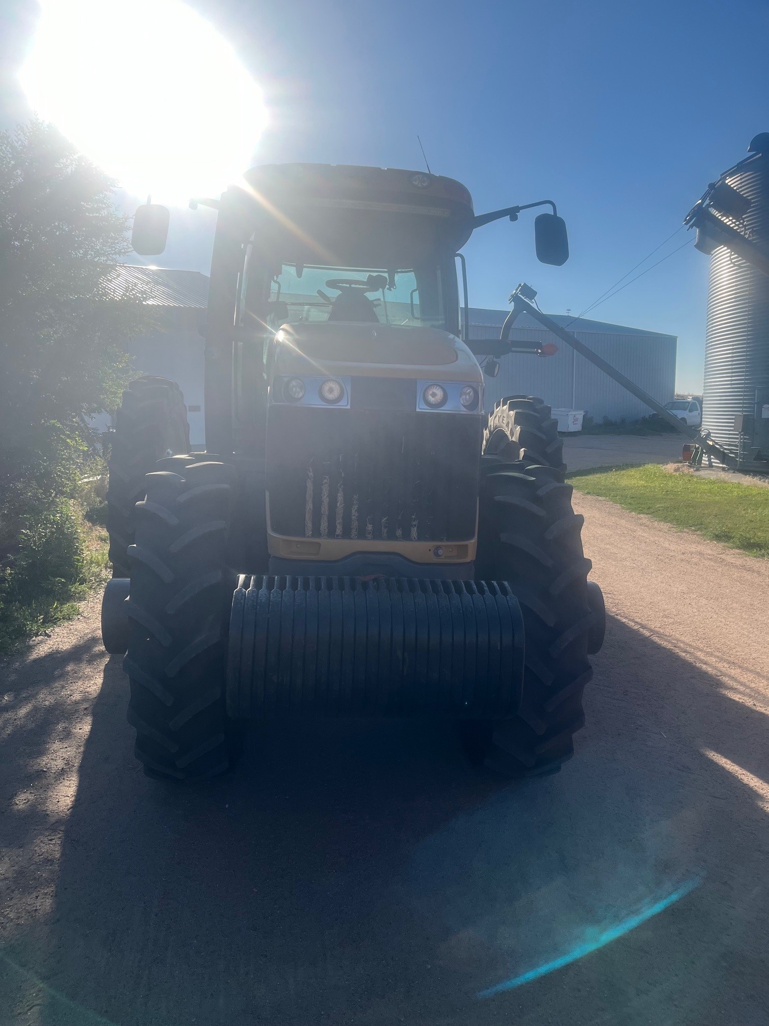 2009 Challenger MT665C Tractor