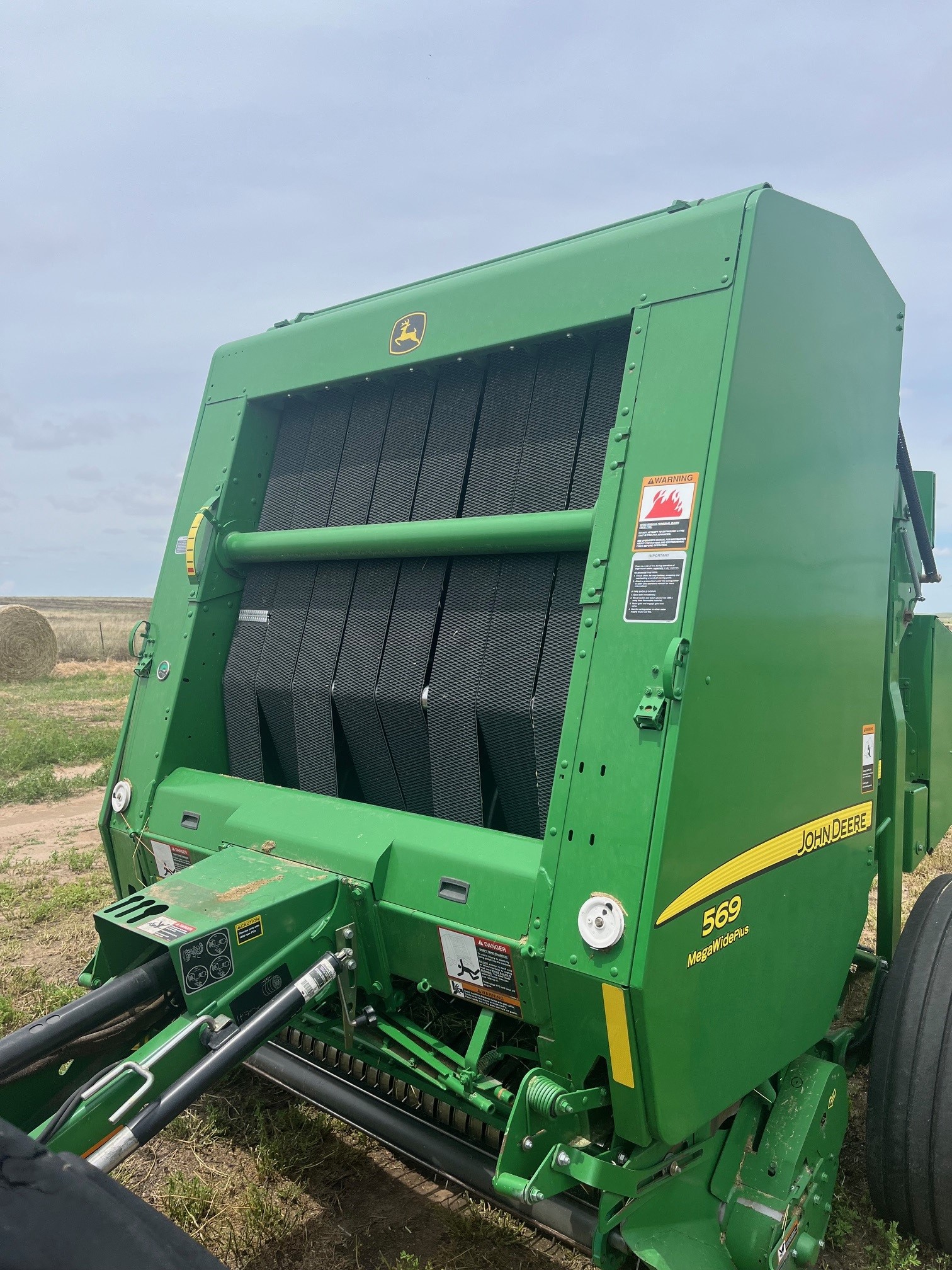 2014 John Deere 569 Baler/Round