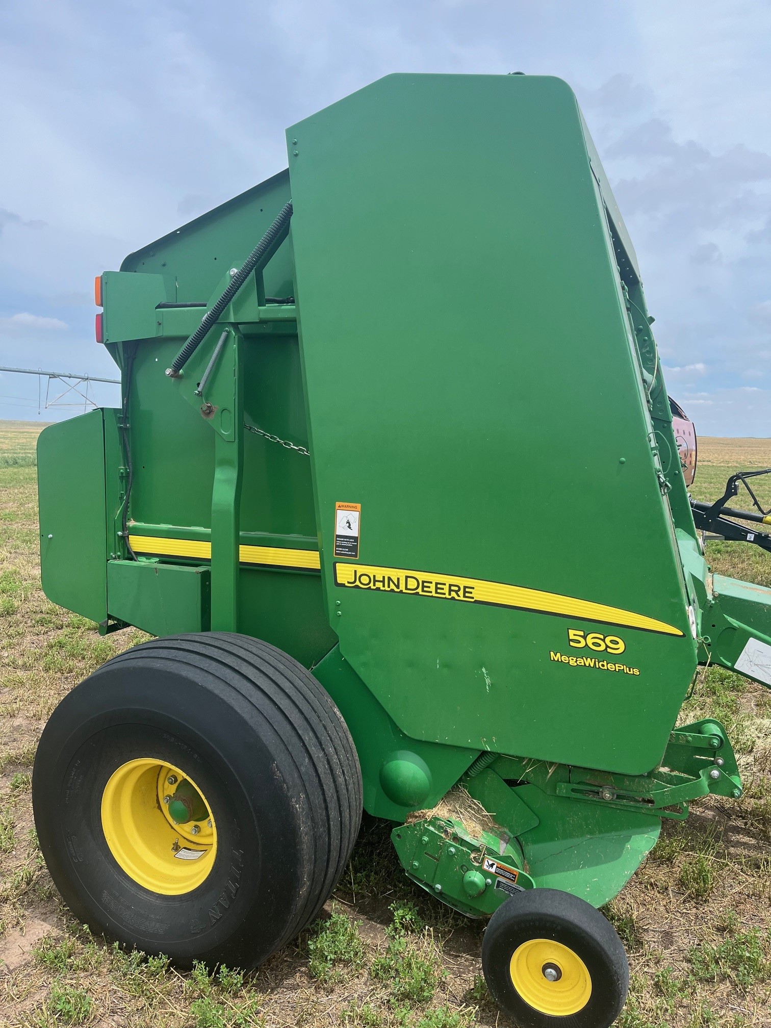 2014 John Deere 569 Baler/Round