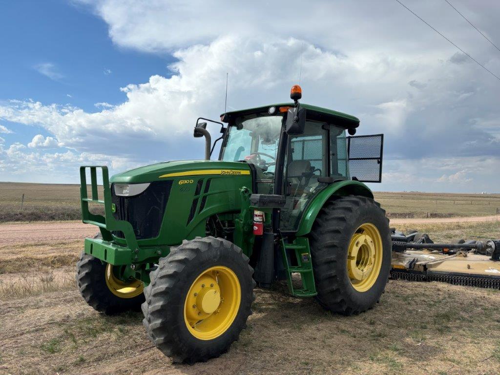 2014 John Deere 6130D Cab Tractor