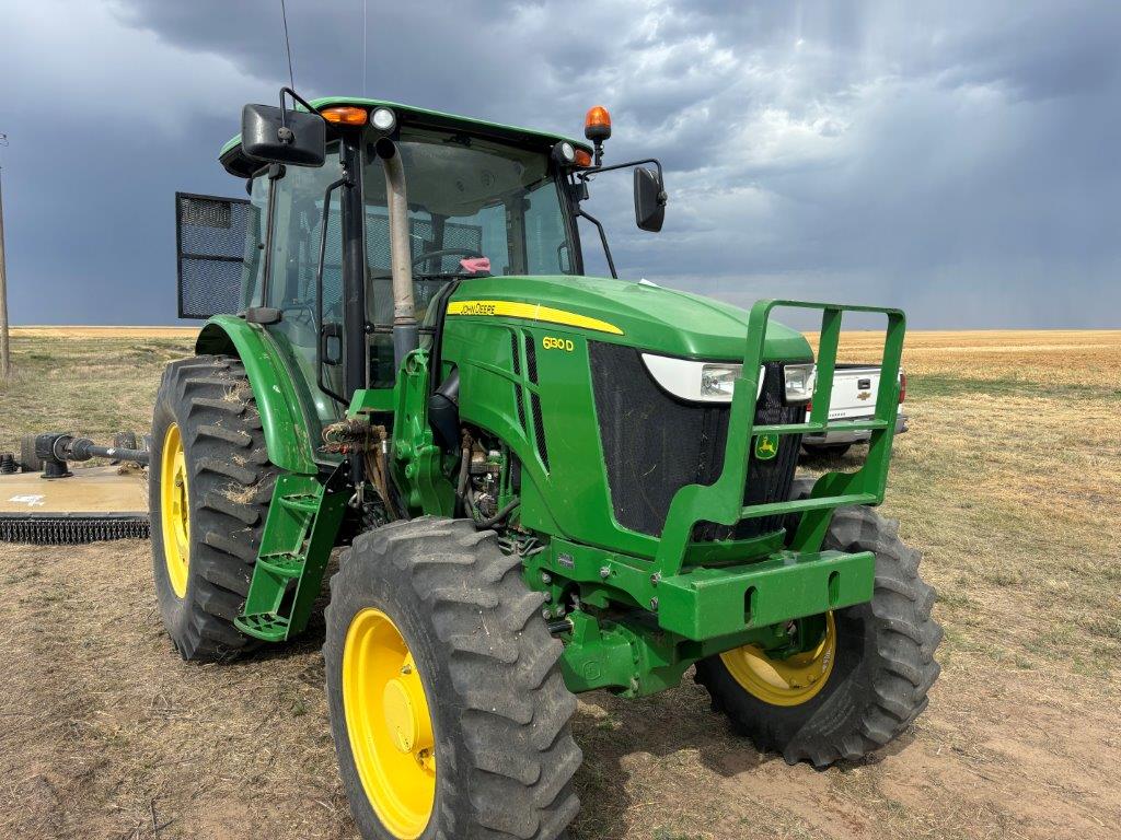 2014 John Deere 6130D Cab Tractor