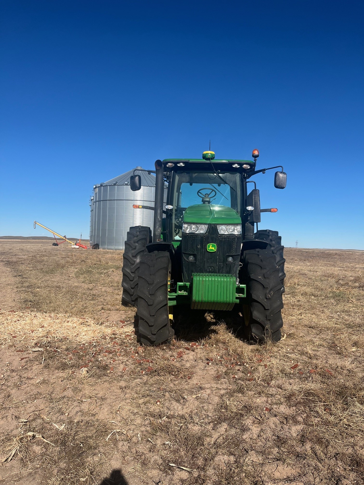 2013 John Deere 7215R Tractor