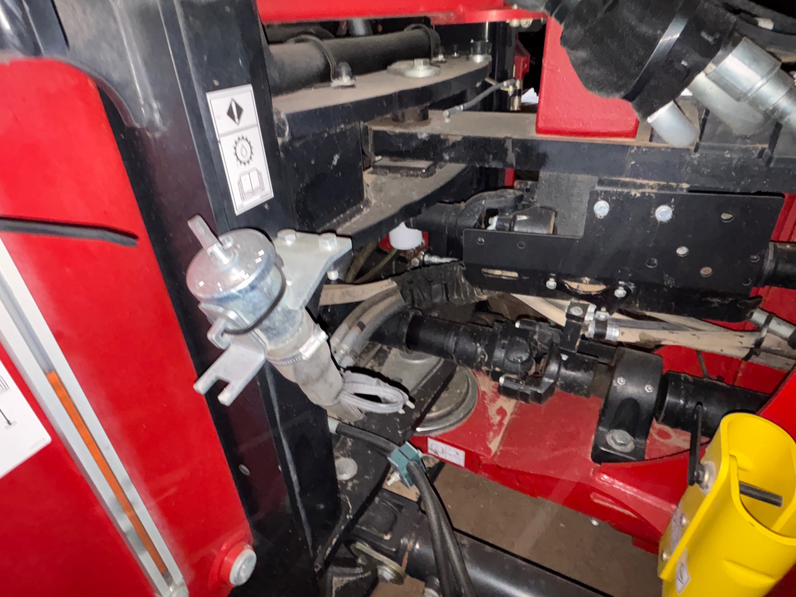 2022 Case IH STG470 Tractor