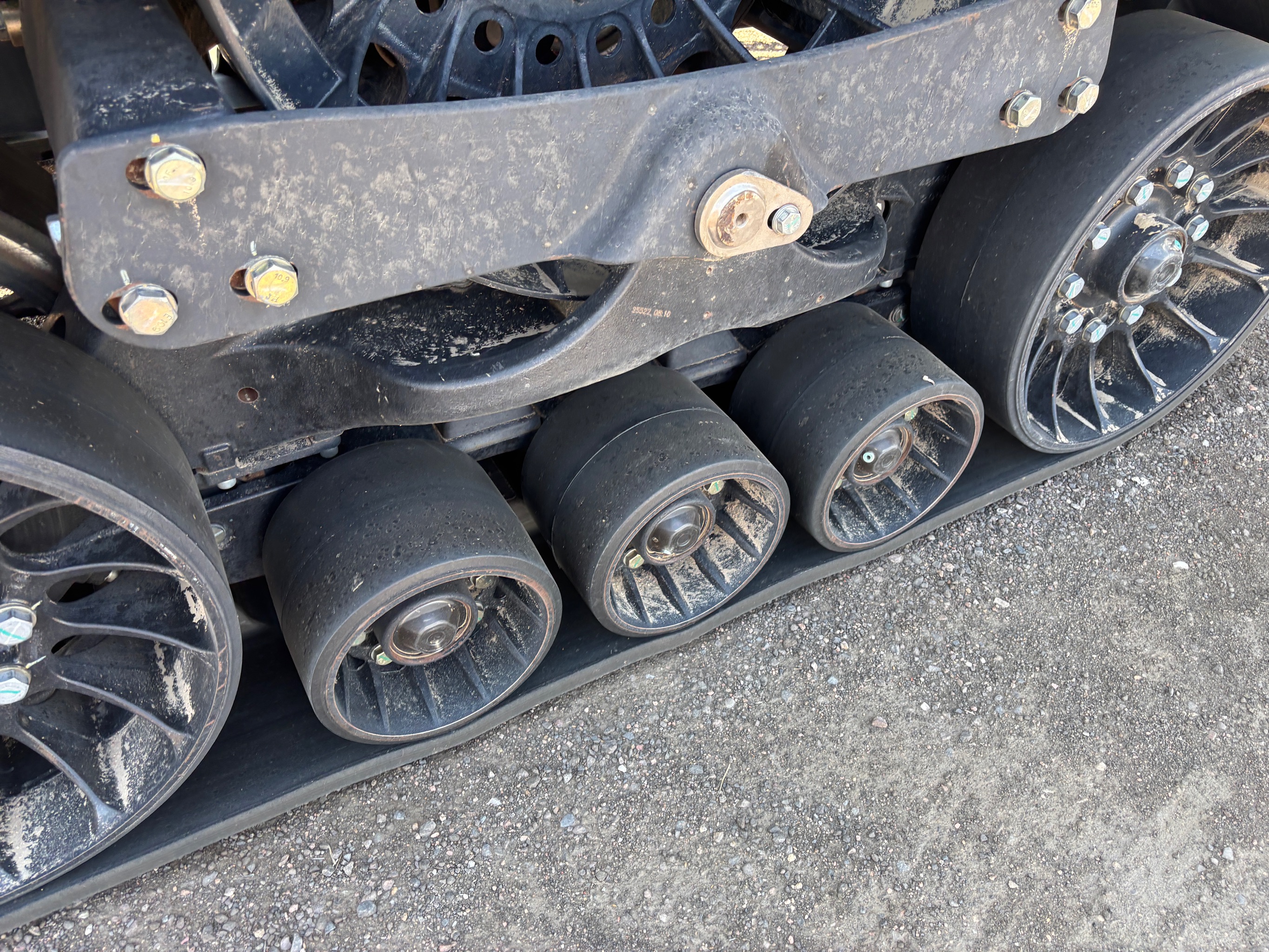 2022 Case IH STG470 Tractor