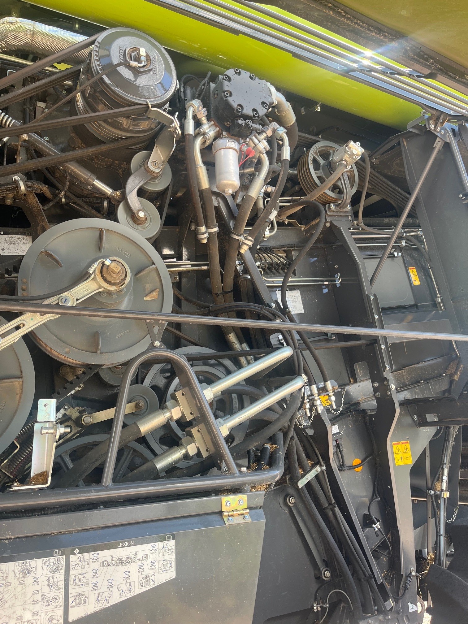 2023 CLAAS 7500TT Combine