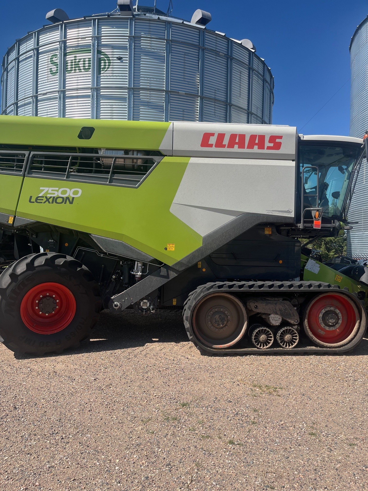 2023 CLAAS 7500TT Combine