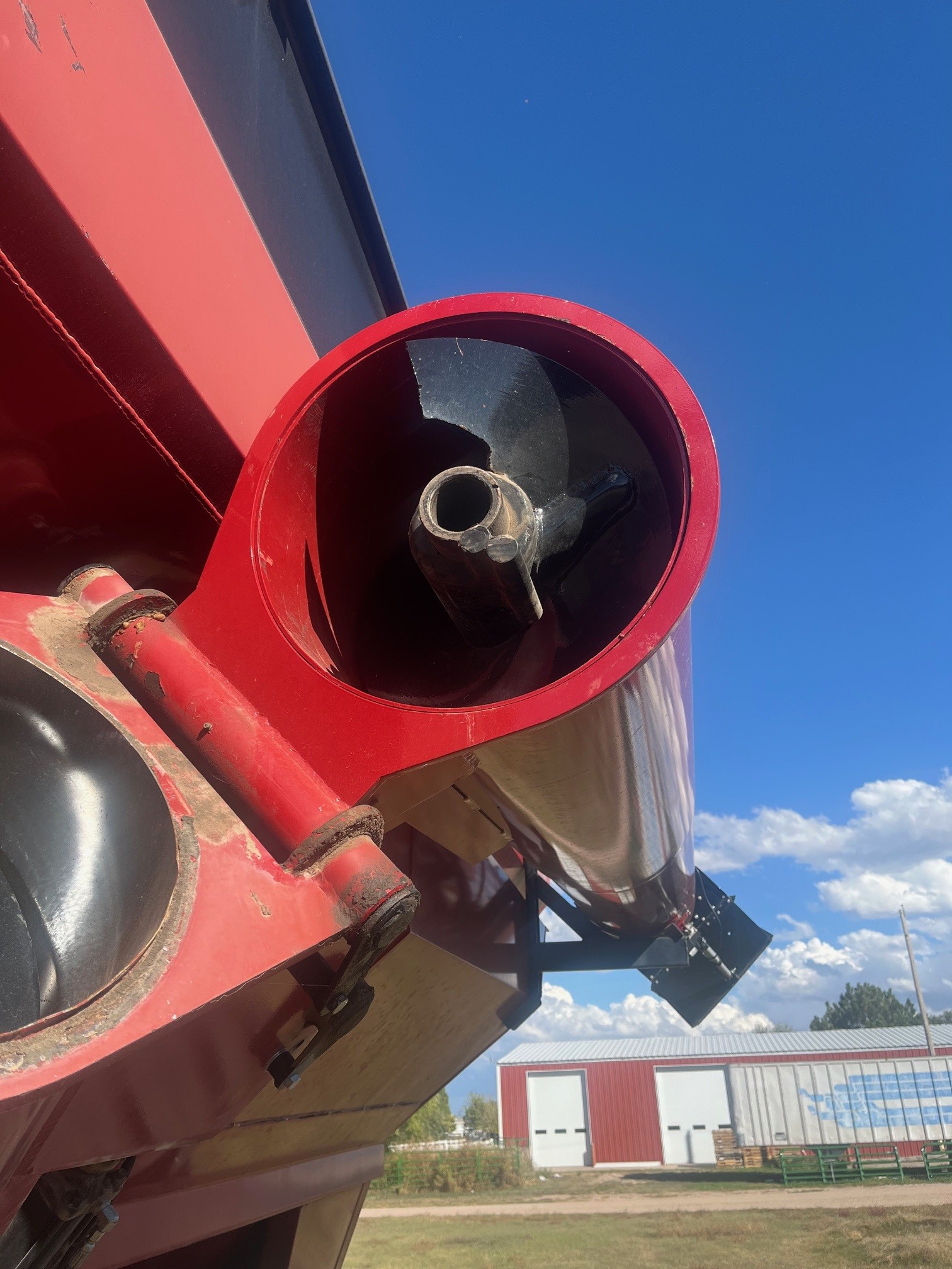 2014 Crust Buster 1075 Grain Cart