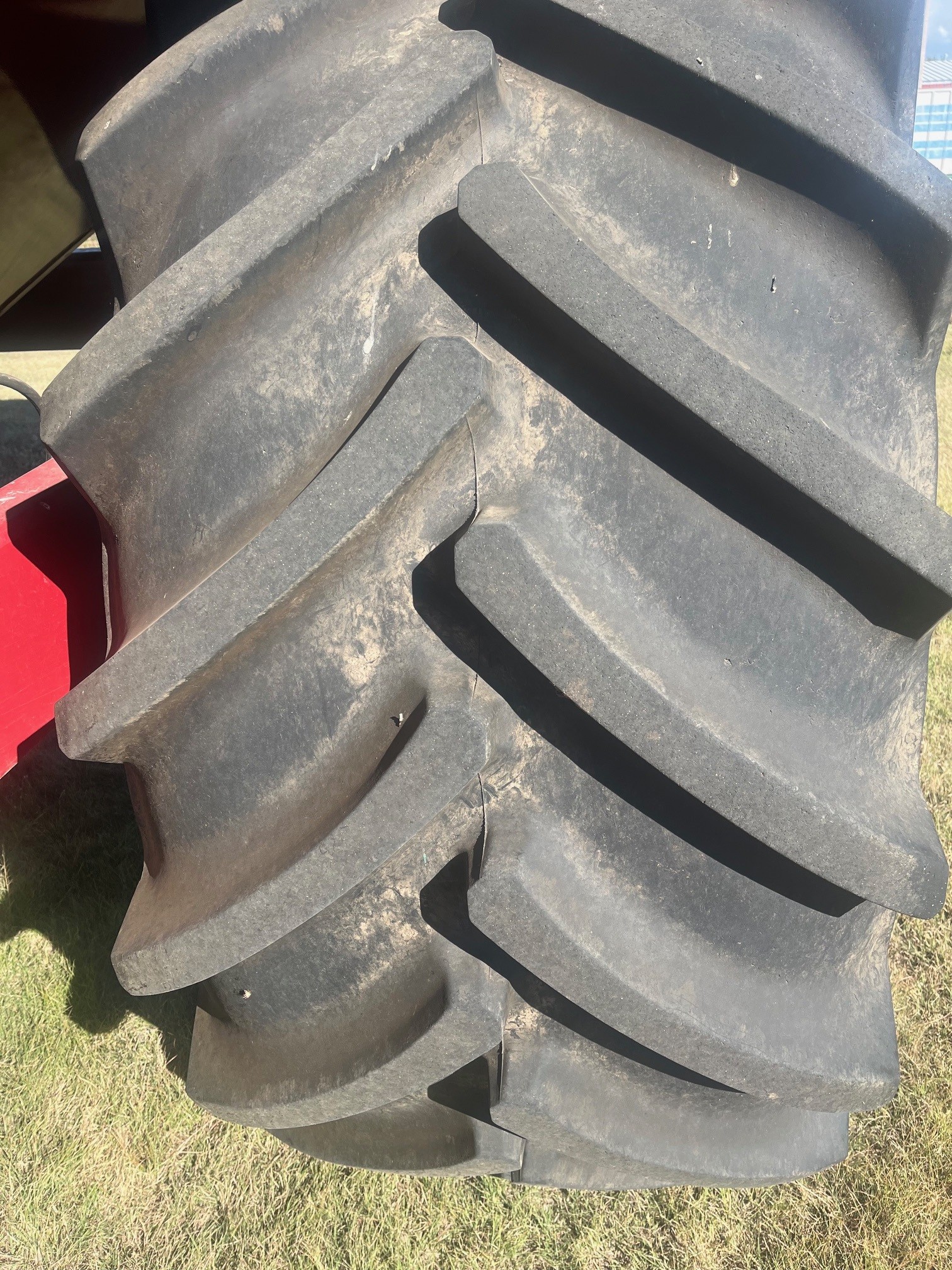 2014 Crust Buster 1075 Grain Cart