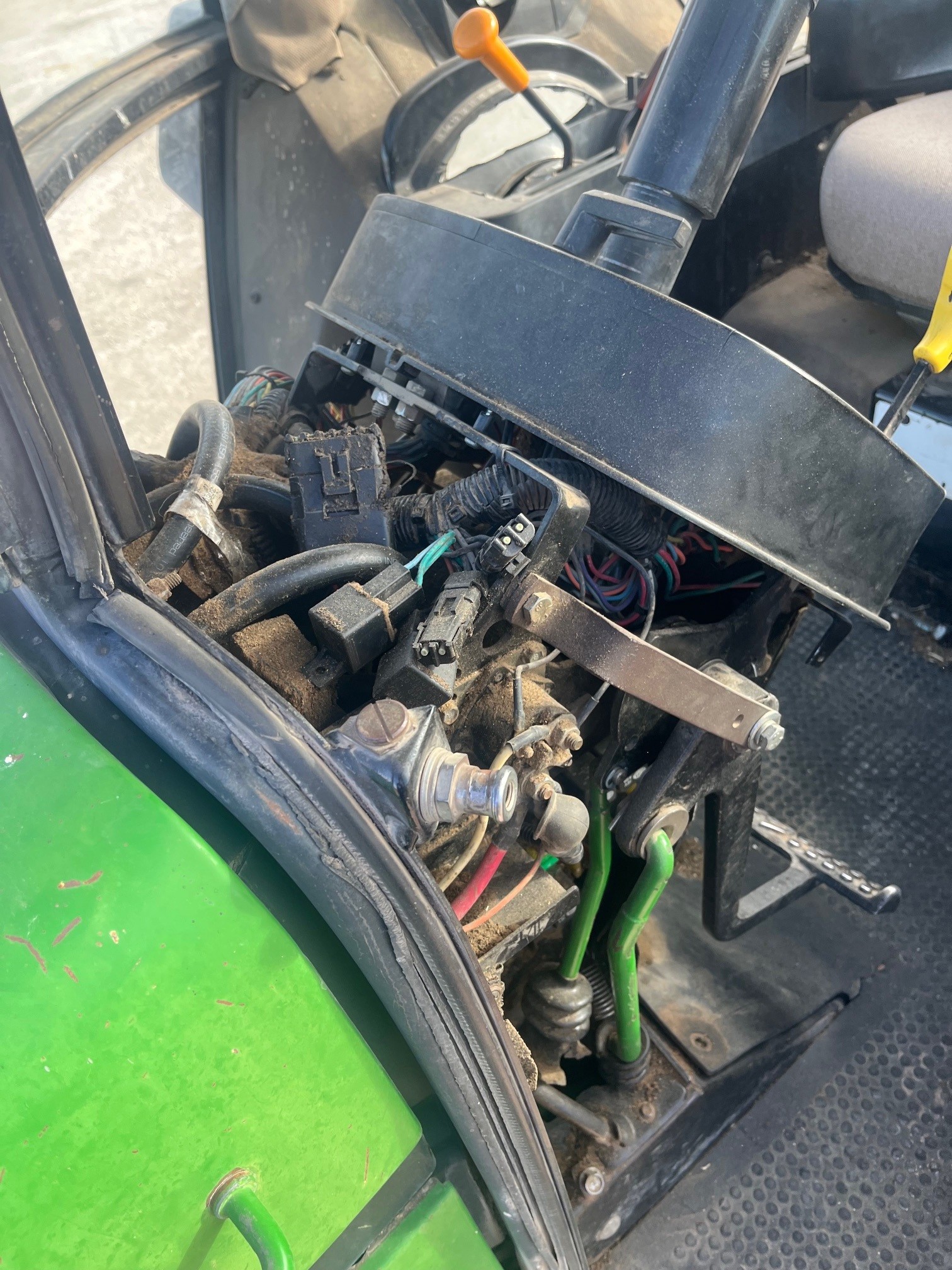 1989 John Deere 4755 Tractor