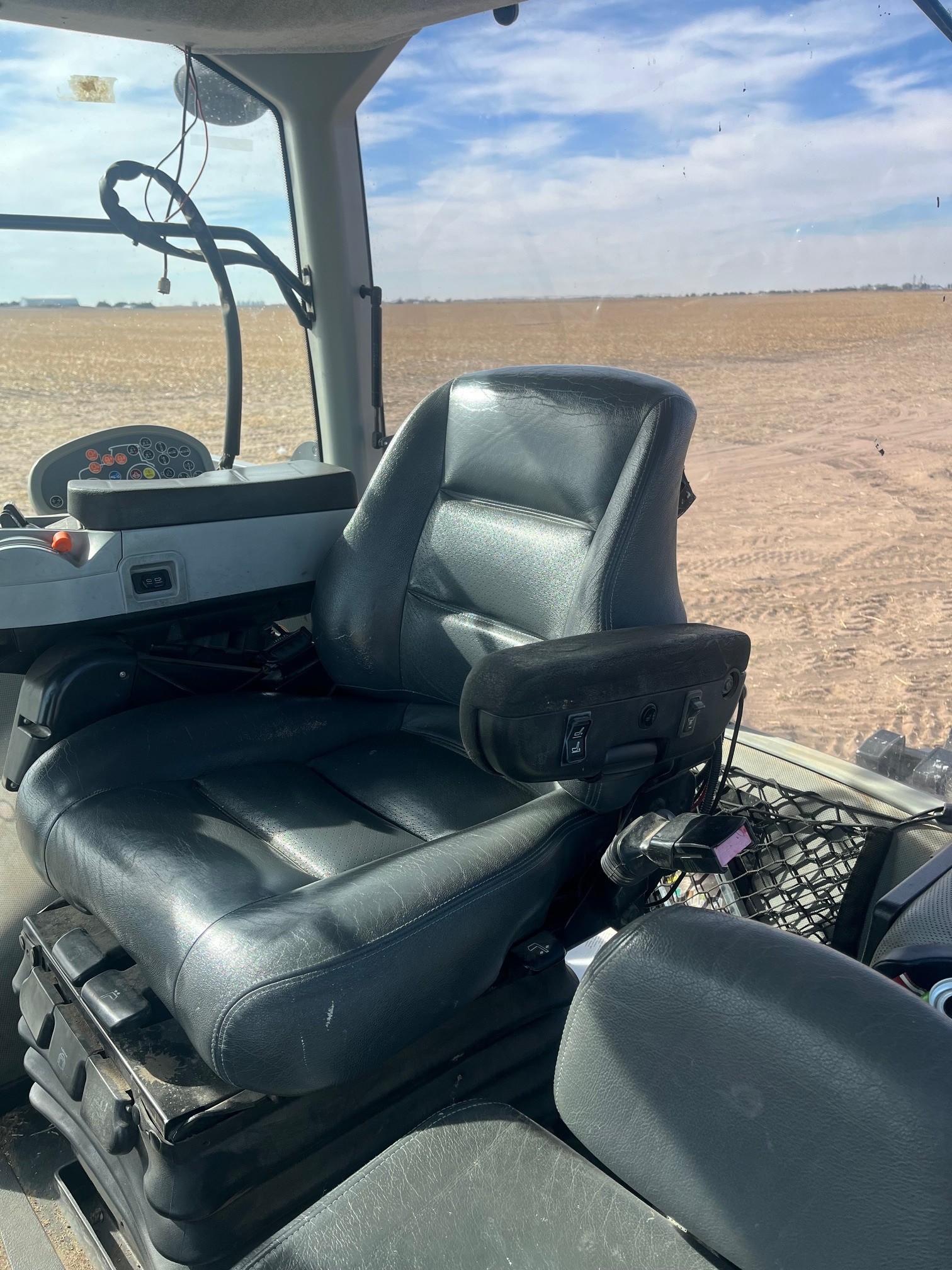 2012 New Holland T8.390 Tractor