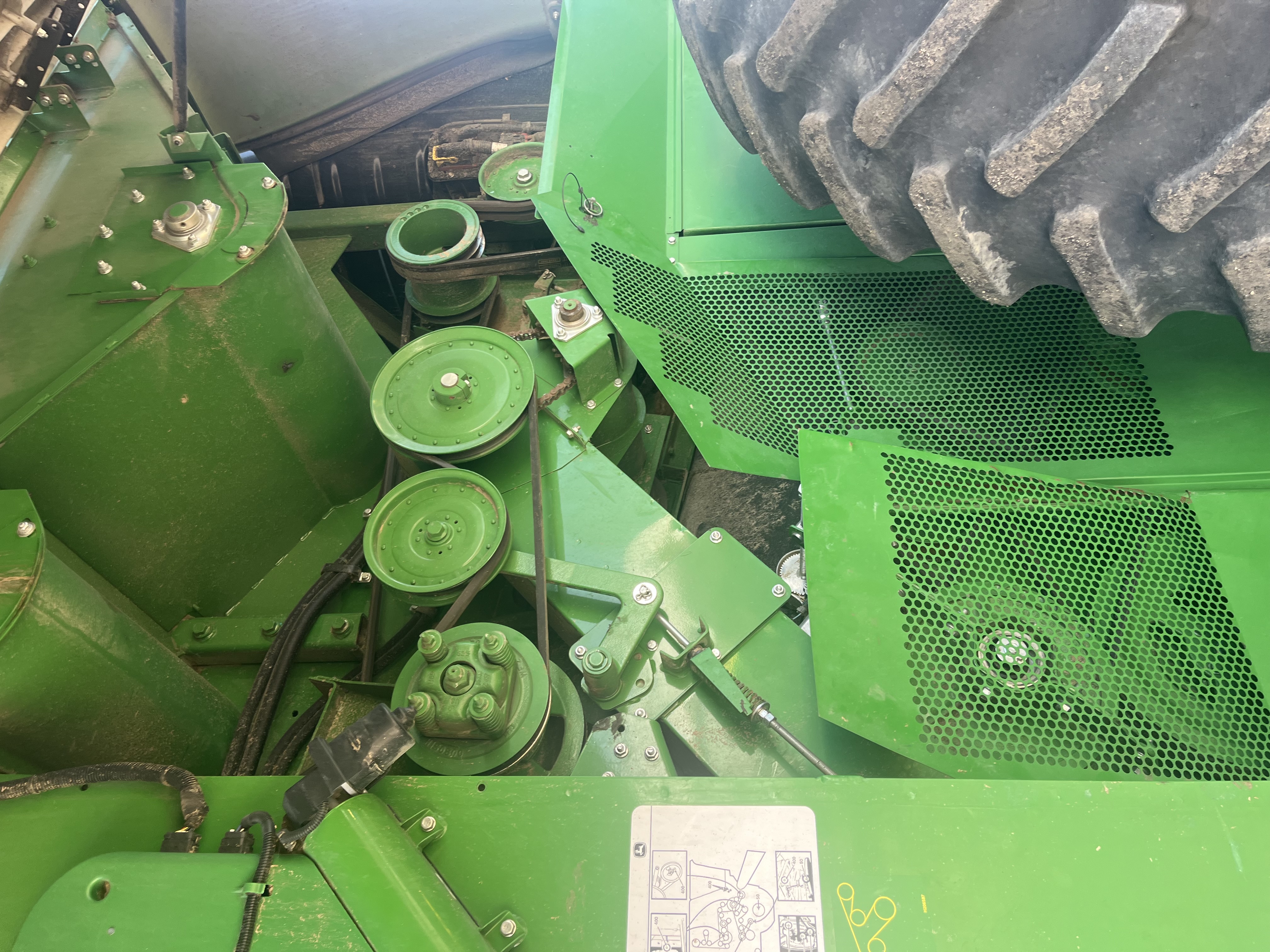 2019 John Deere S760 Combine