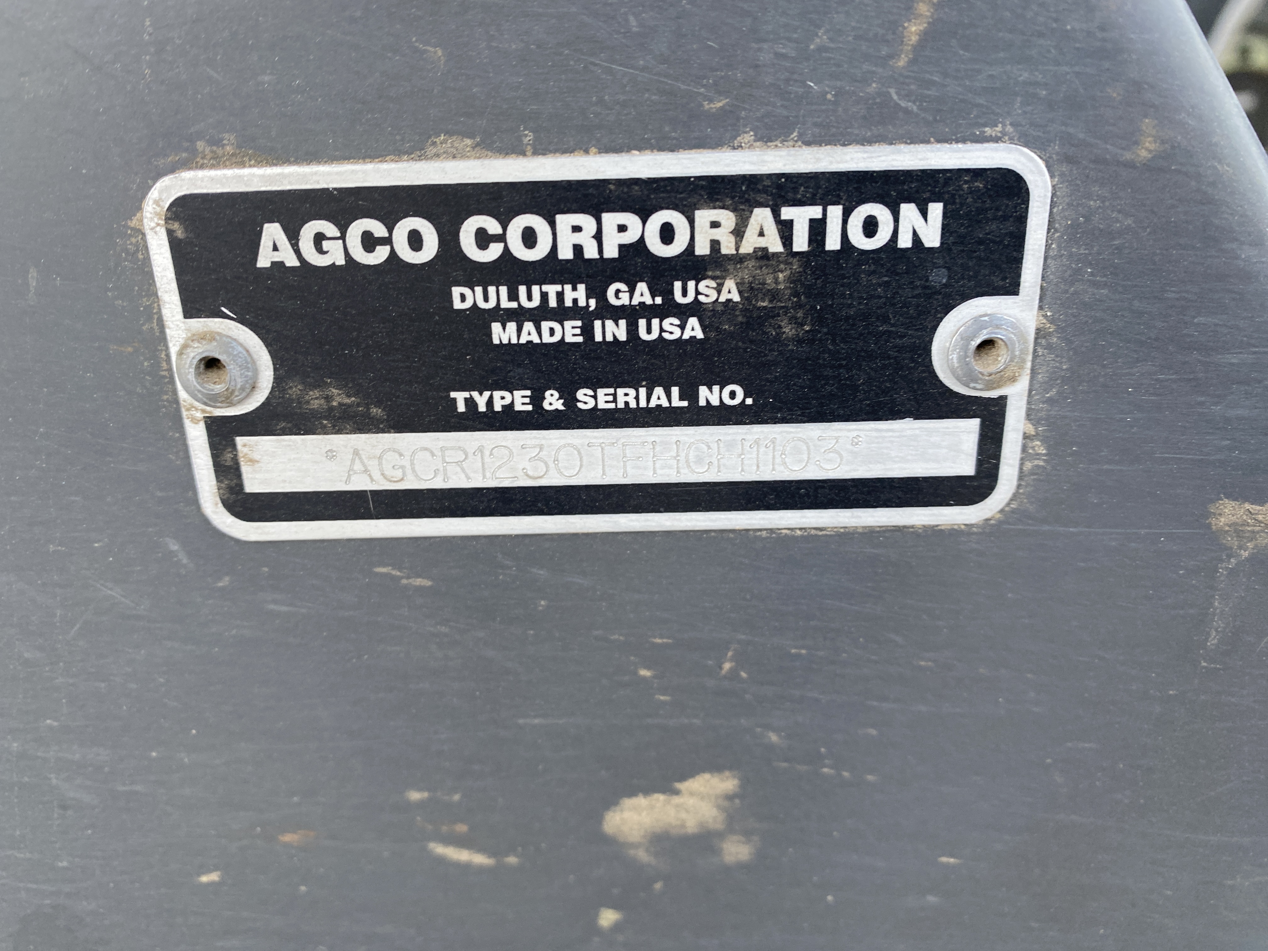 2023 Gleaner GL3312 Header Combine