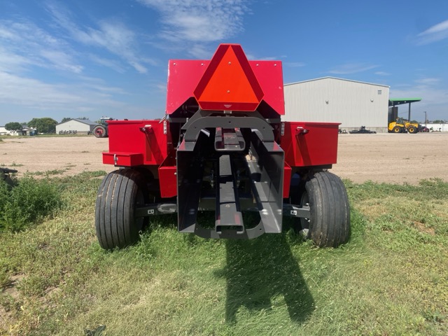 2024 Massey Ferguson MF1840 Baler/Square