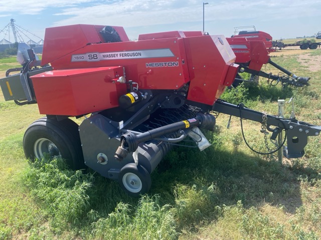 2024 Massey Ferguson MF1840 Baler/Square