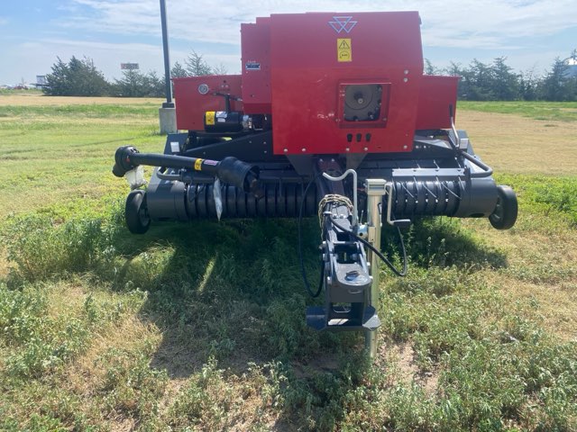 2024 Massey Ferguson MF1840 Baler/Square