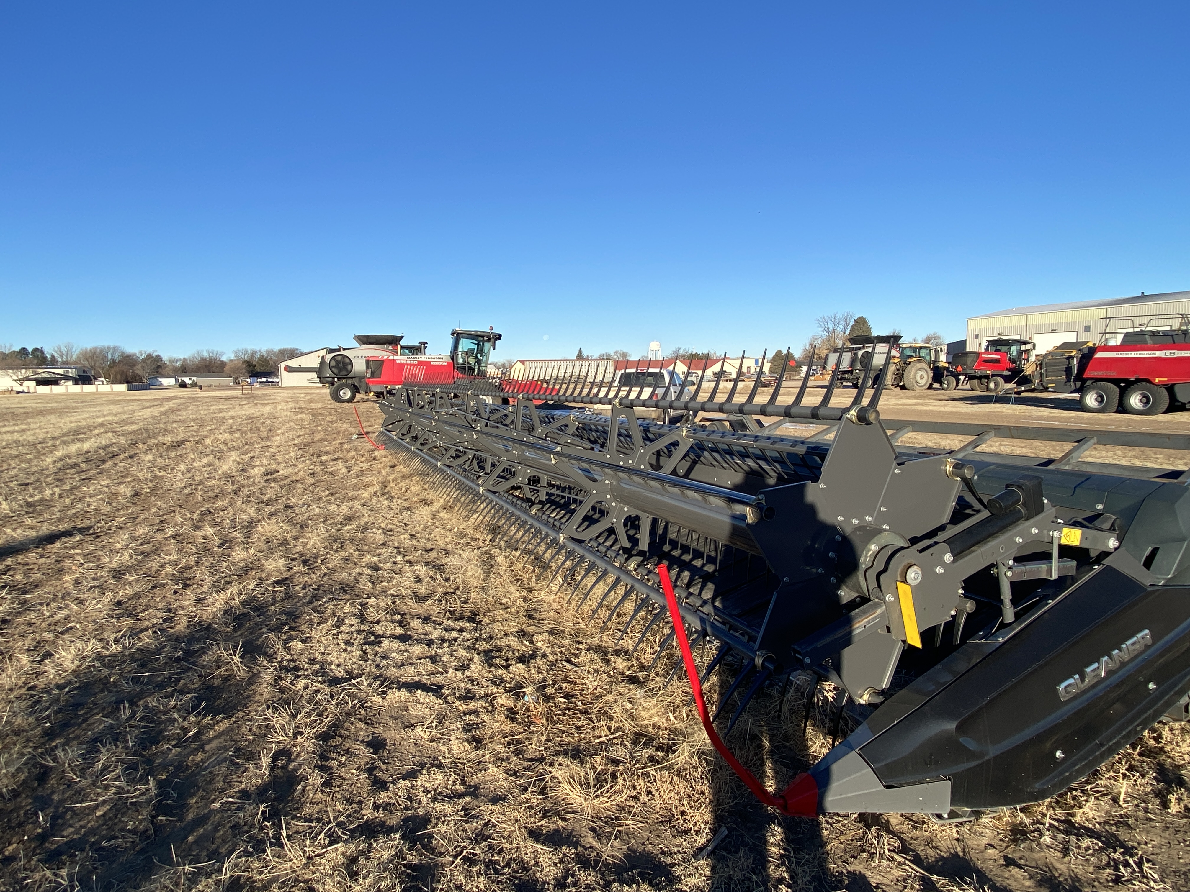 2024 Gleaner 9340 Header Combine