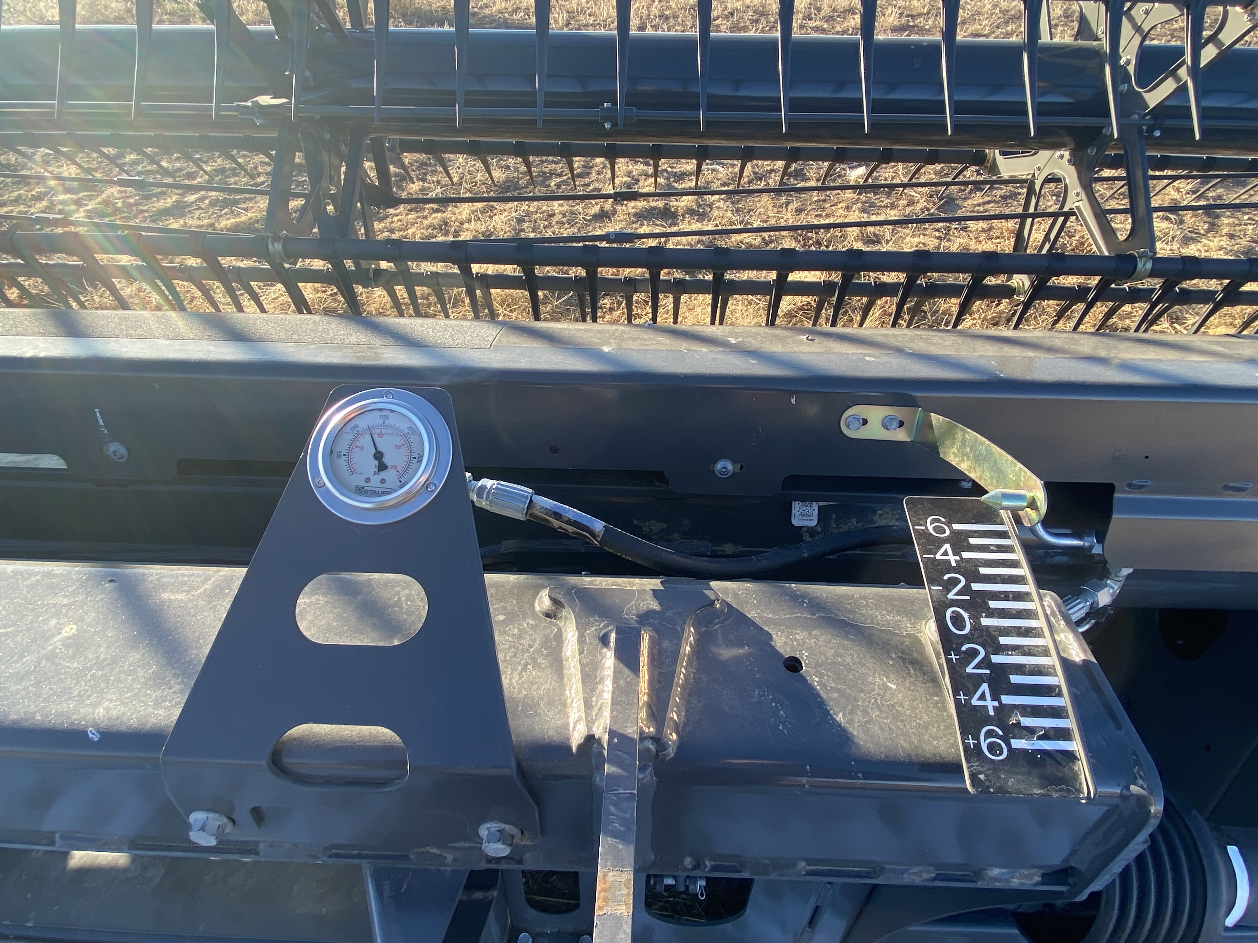 2024 Gleaner 9340 Header Combine