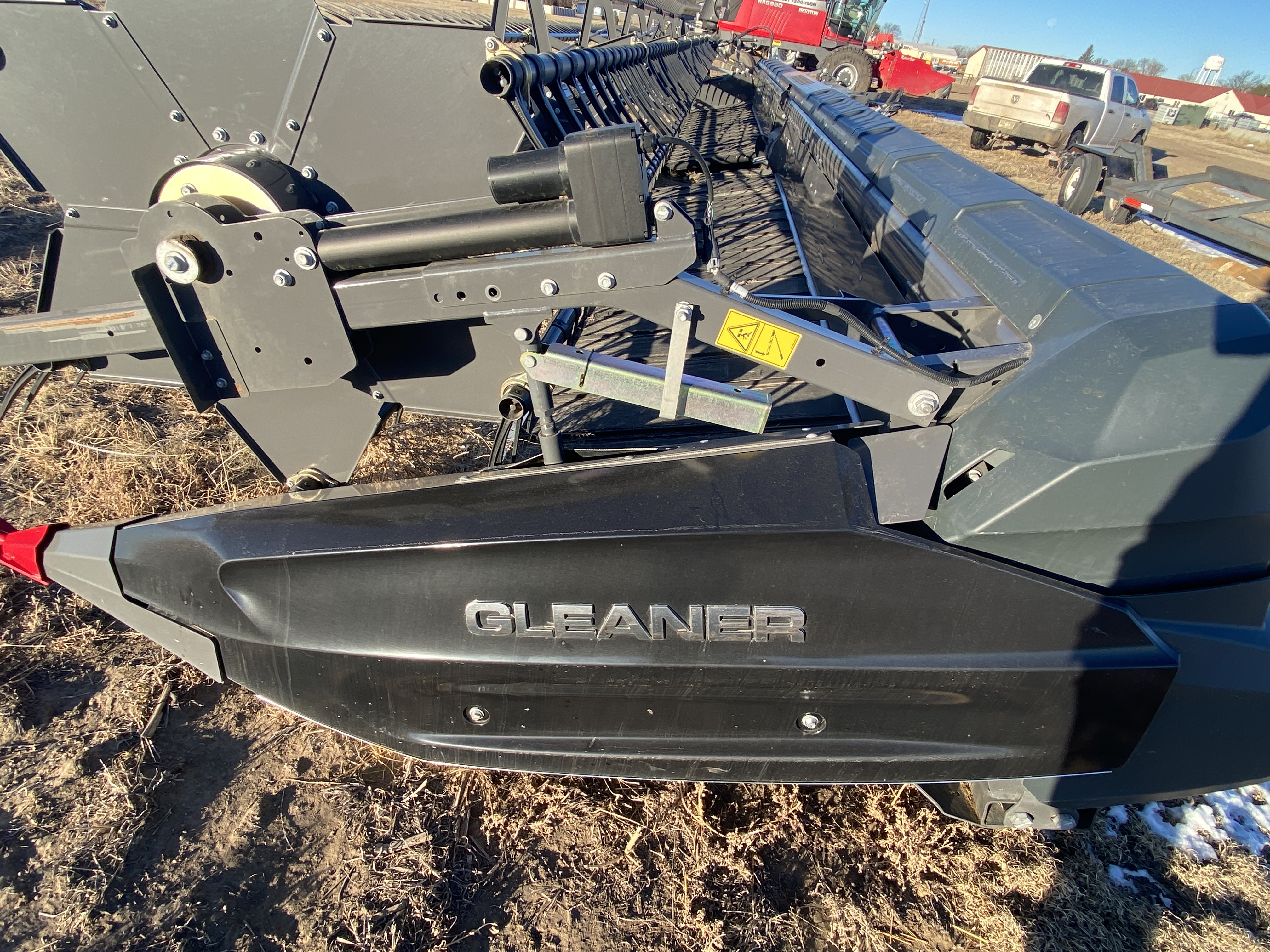 2024 Gleaner 9340 Header Combine