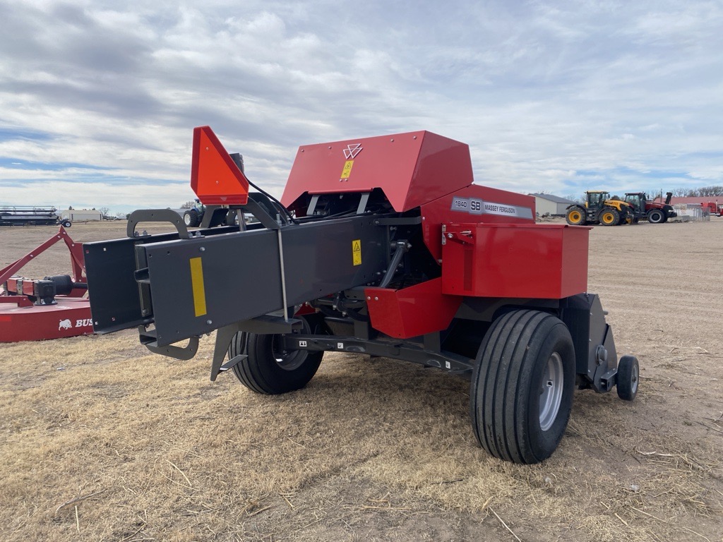 2025 Massey Ferguson MF1840 Baler/Square