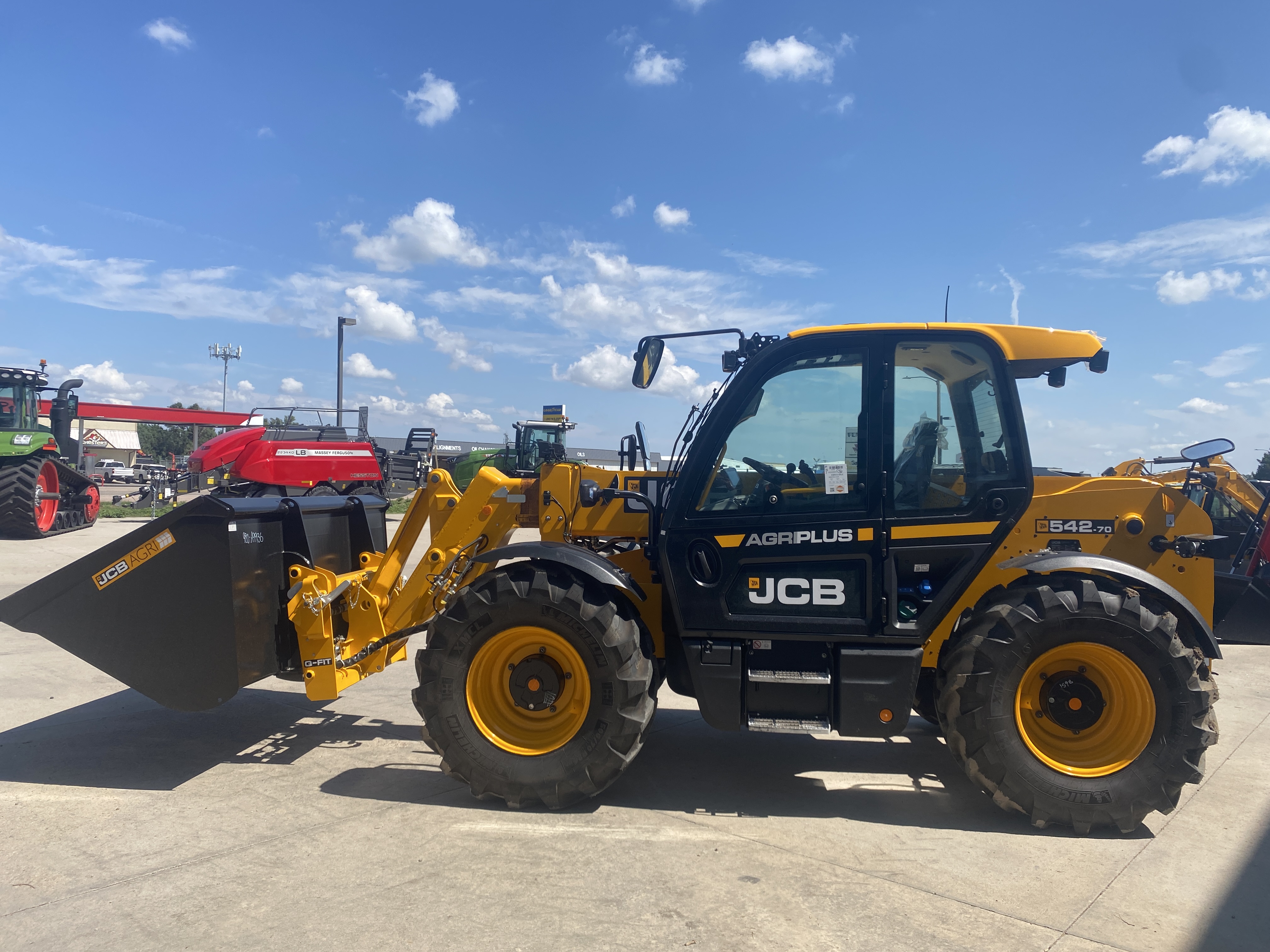 2025 JCB 542-70AG+ TeleHandler