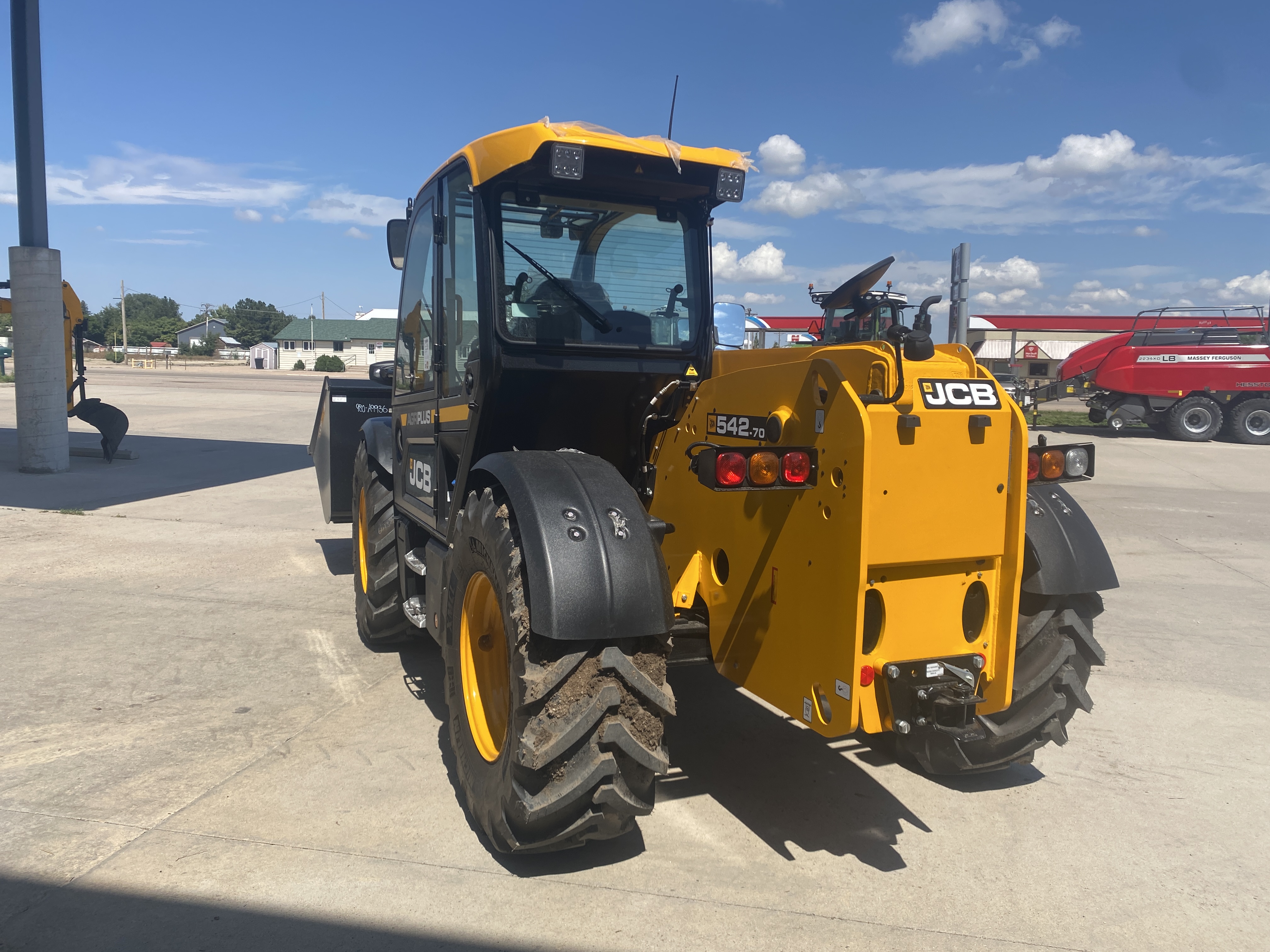 2025 JCB 542-70AG+ TeleHandler