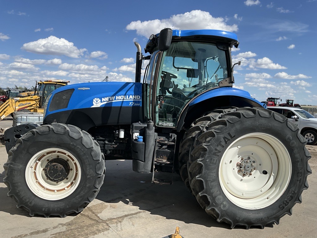 2012 New Holland T7.200 Tractor