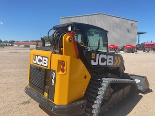 2023 JCB 3TS-8T Skid Steer/Excavator