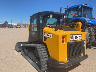 2023 JCB 3TS-8T Skid Steer/Excavator