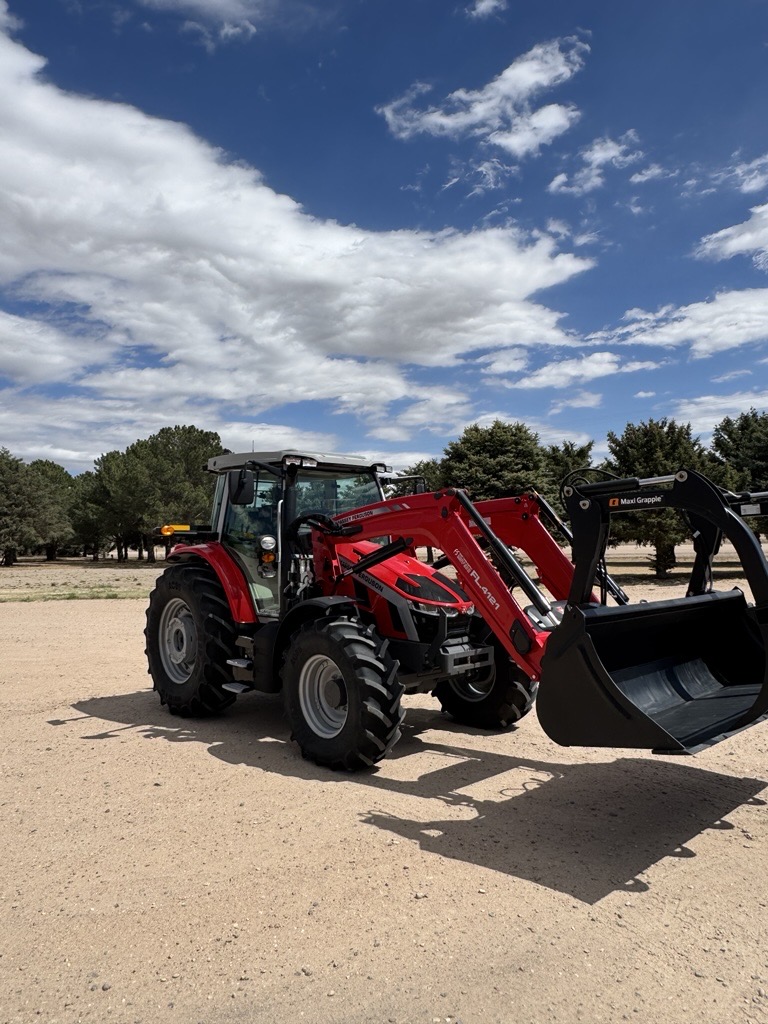 2023 Massey Ferguson MF5S.115 Tractor