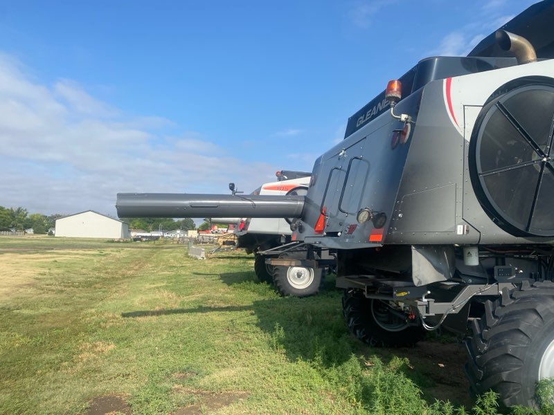 2024 Gleaner S97 Combine