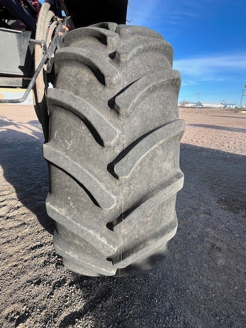 Firestone 650/65R38 Tires