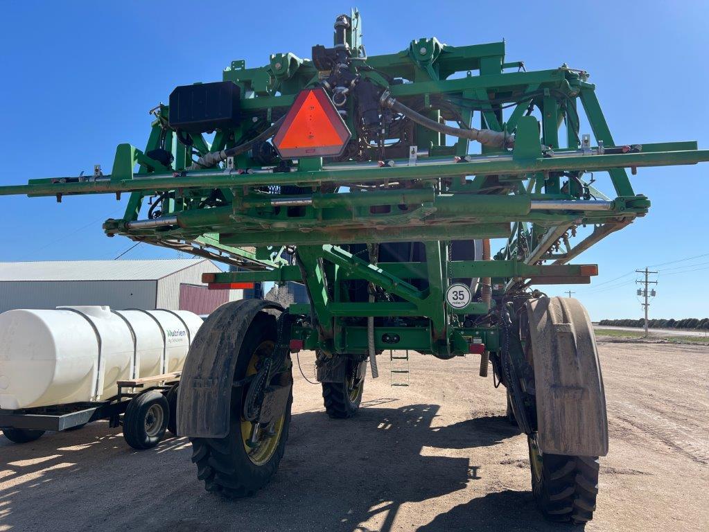 2015 John Deere R4038 Sprayer/High Clearance