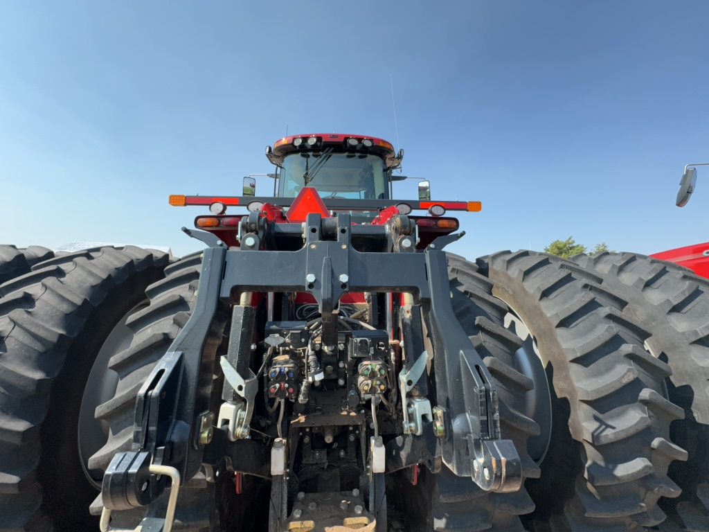 2023 Case IH Steiger 370 AFS Tractor