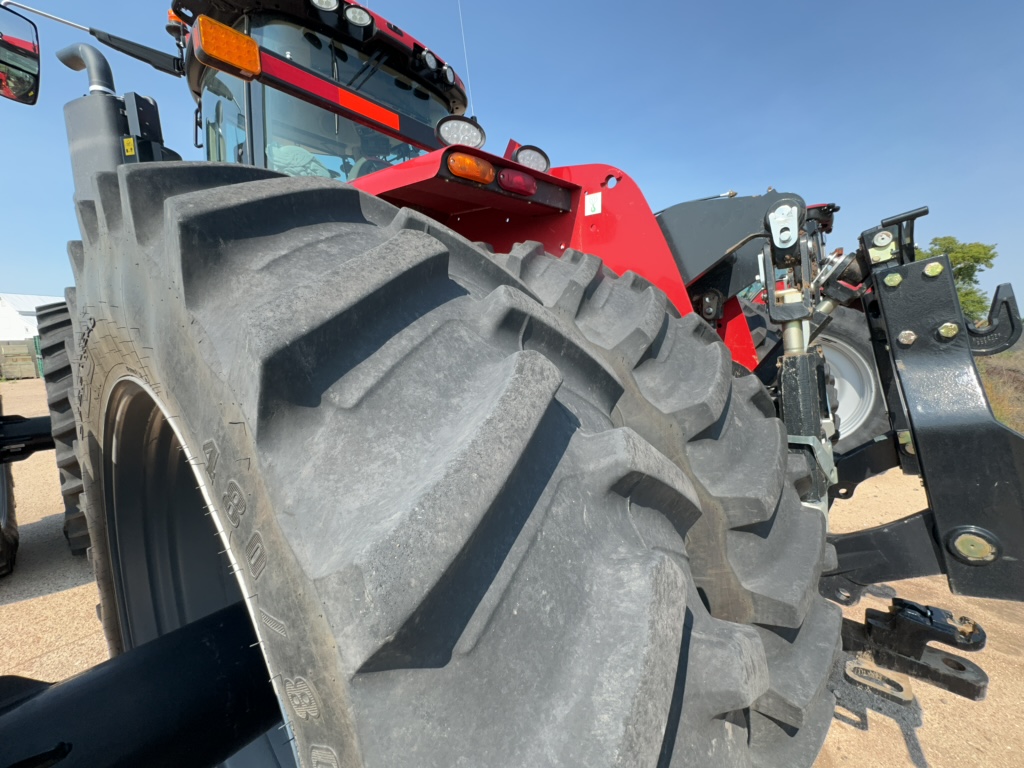 2023 Case IH Steiger 370 AFS Tractor