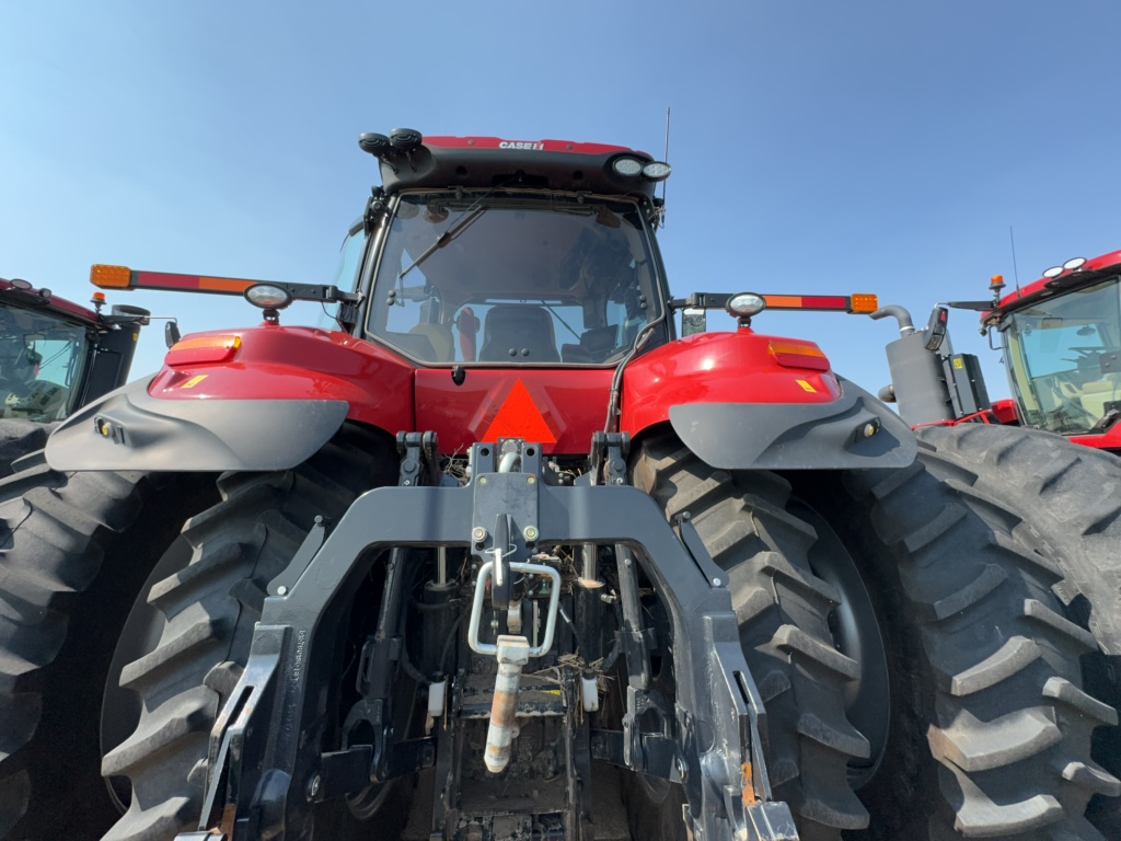 2023 Case IH Magnum 340 AFS Tractor