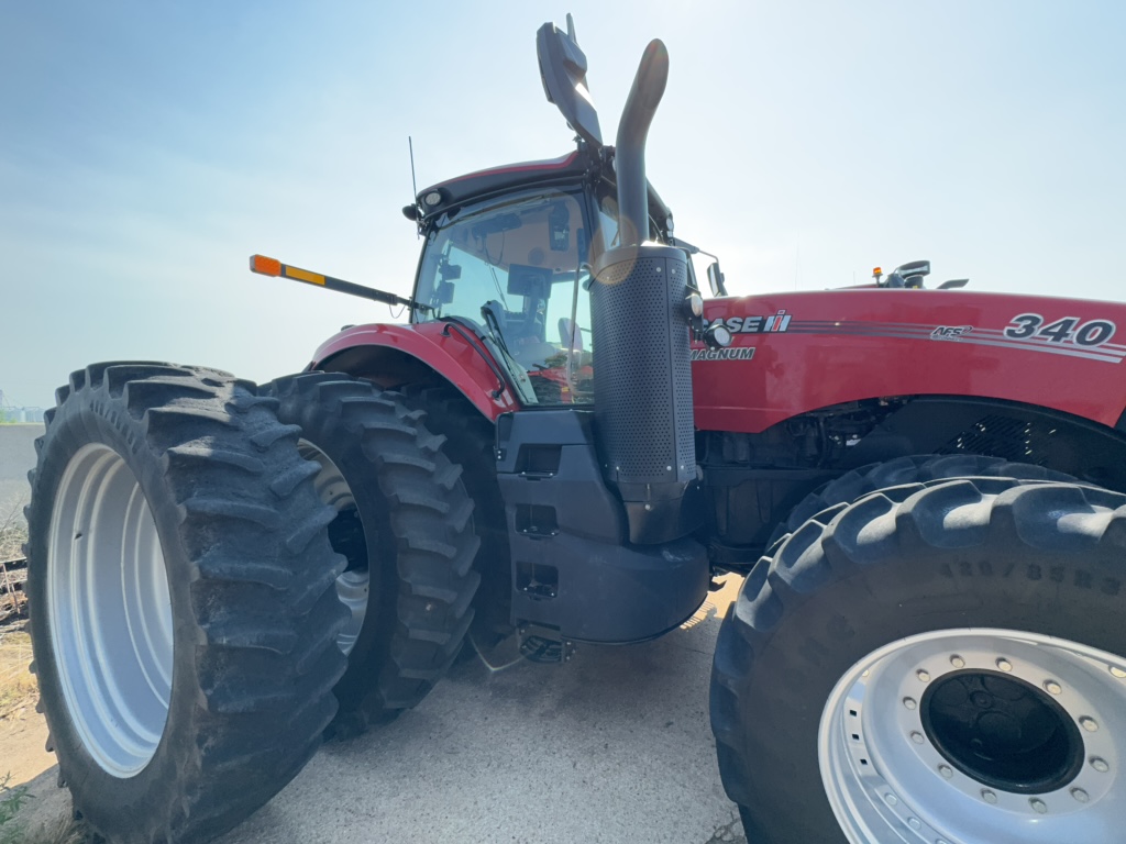 2023 Case IH Magnum 340 AFS Tractor