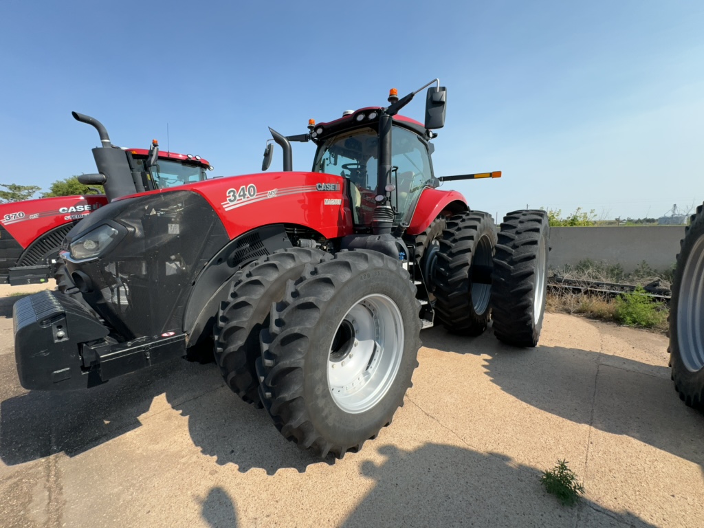 2023 Case IH Magnum 340 AFS Tractor