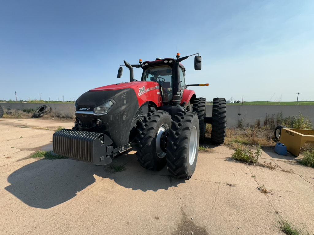 2023 Case IH Magnum 340 AFS Tractor