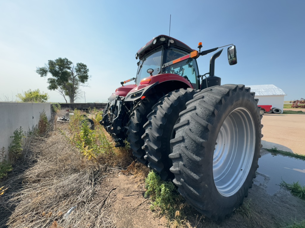 2023 Case IH Magnum 340 AFS Tractor