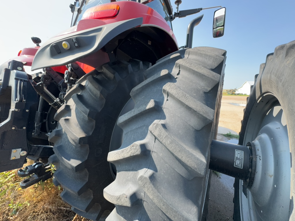 2023 Case IH Magnum 340 AFS Tractor