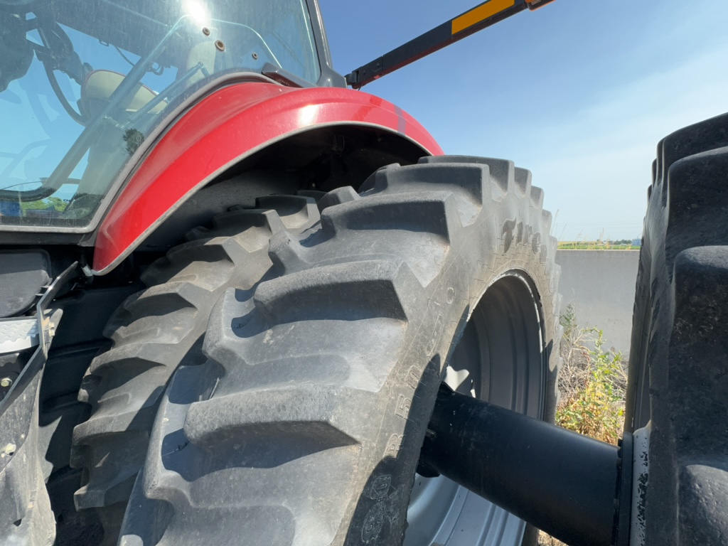 2023 Case IH Magnum 340 AFS Tractor