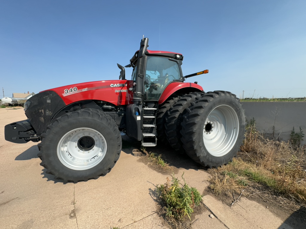 2023 Case IH Magnum 340 AFS Tractor