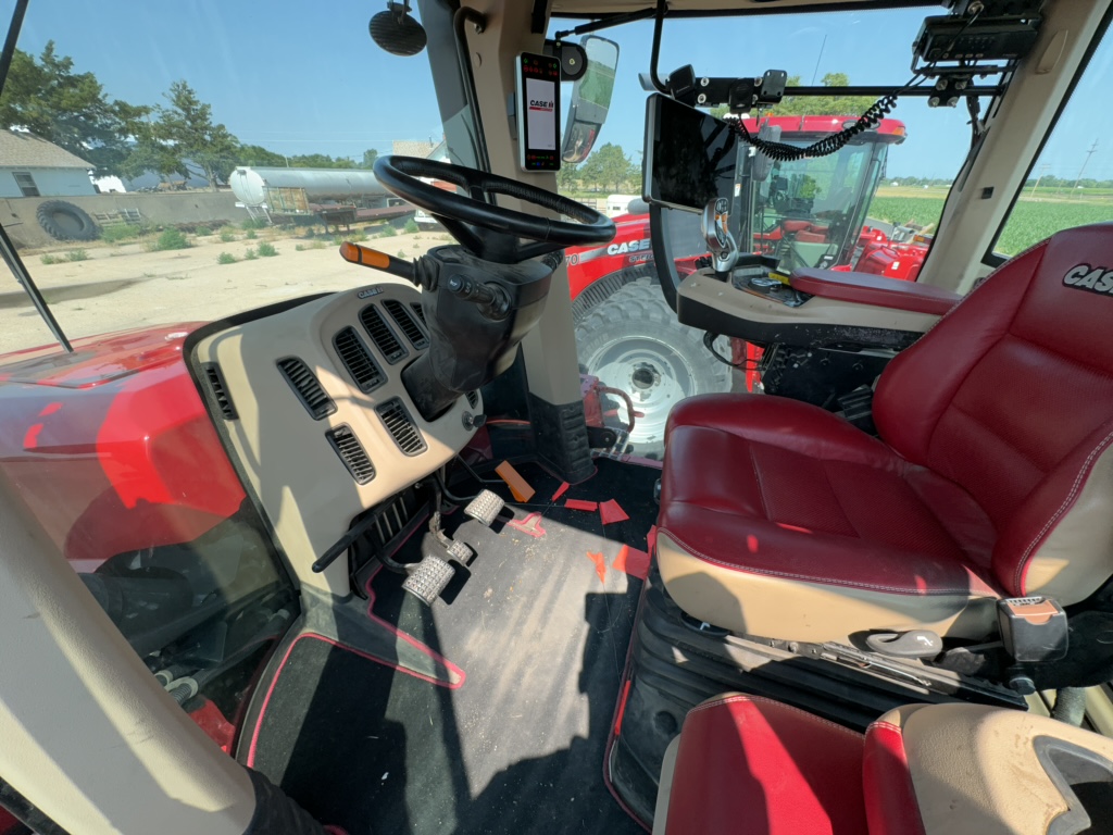 2023 Case IH Steiger 370 AFS Tractor