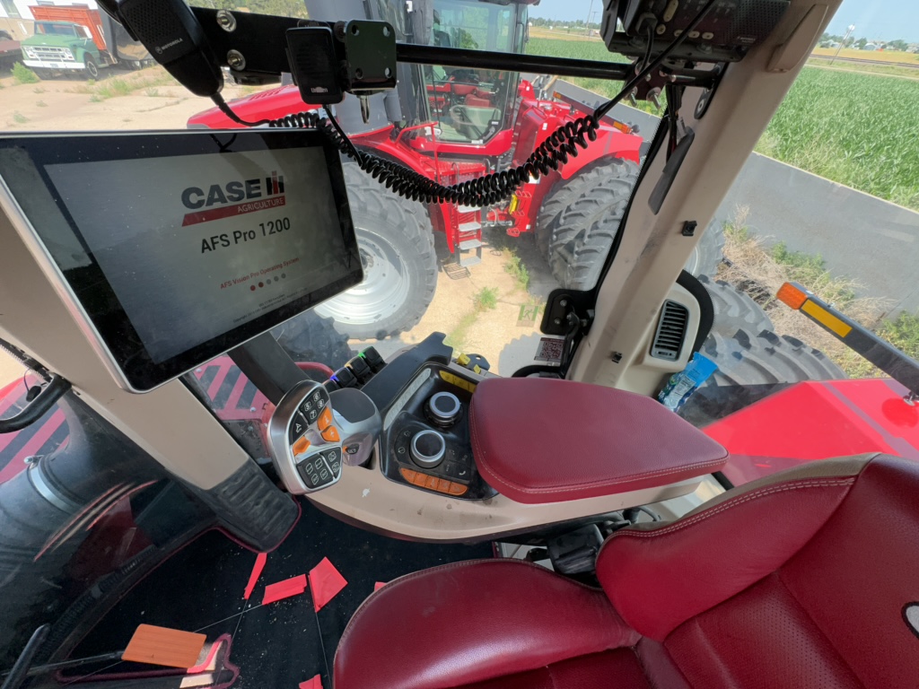 2023 Case IH Steiger 370 AFS Tractor