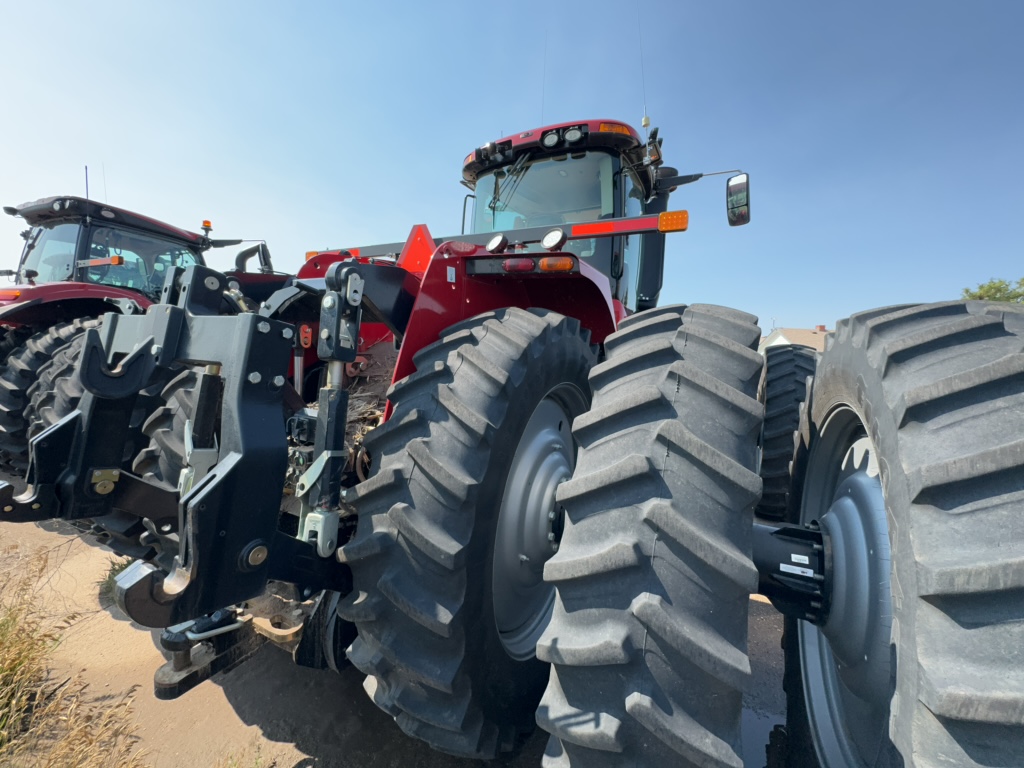 2023 Case IH Steiger 370 AFS Tractor