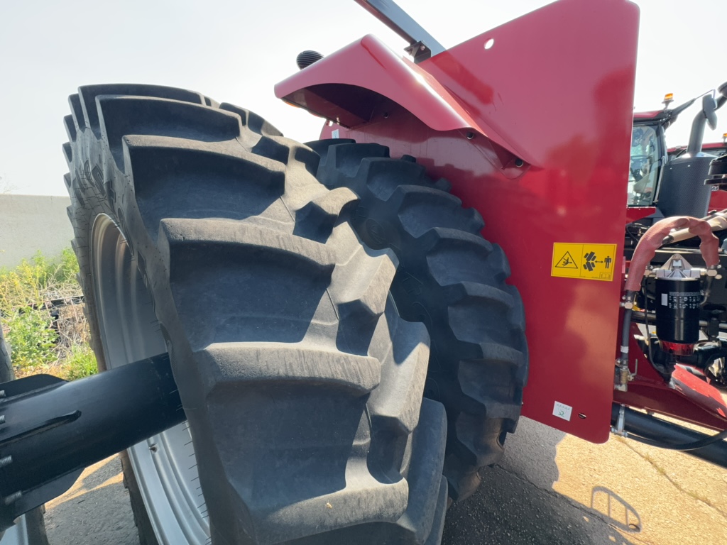 2023 Case IH Steiger 370 AFS Tractor